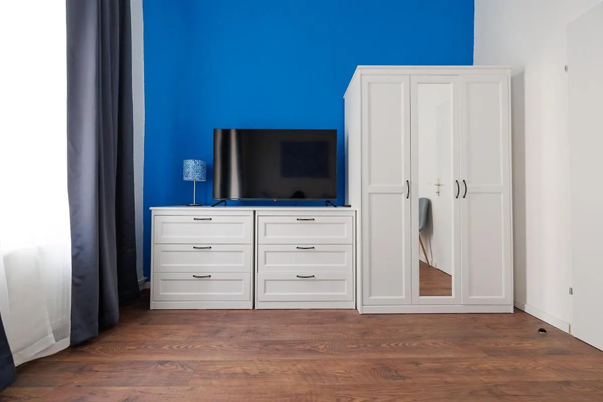 New Shalalaliving Vienna Spacious Home For Family & Friends Apartment
